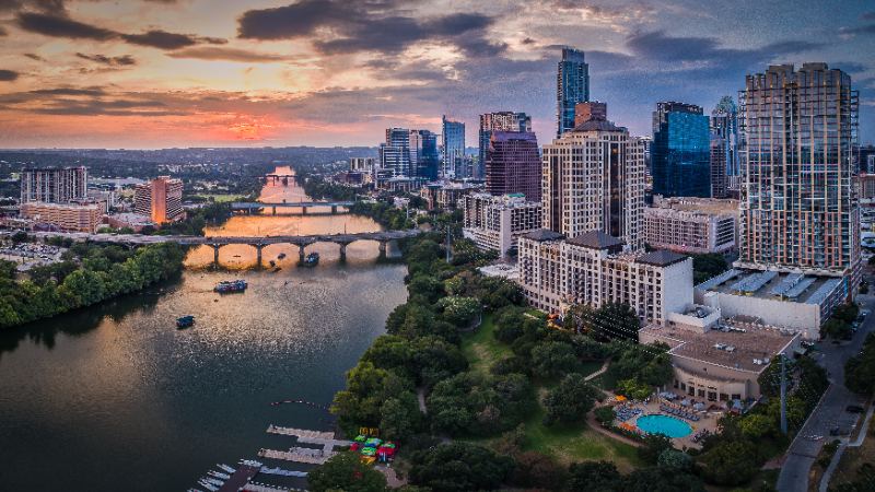 Austin, TX skyline and local staffing market